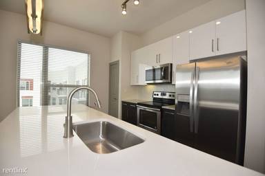 Main picture of 5061 Montrose Area