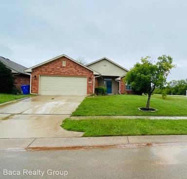 Main picture of 512 Tyler Dr