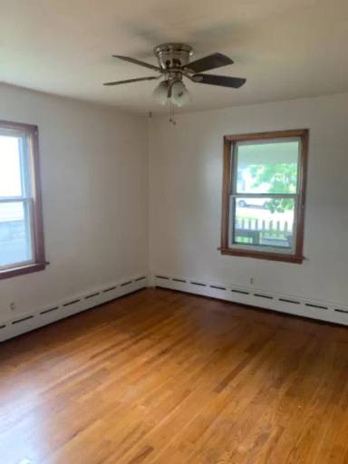 Main picture of 1 E Garfield Ave