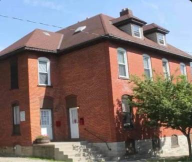 Main picture of 1438 Hunter Ave