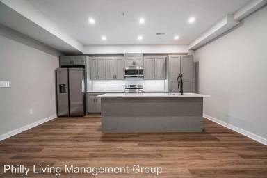 Main picture of 1217 E Columbia Ave
