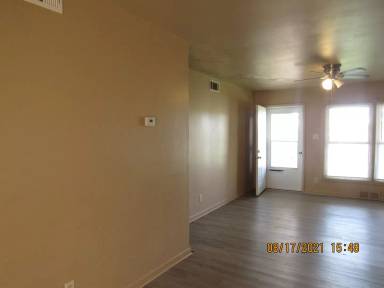Main picture of 3802 NW Dearborn Ave