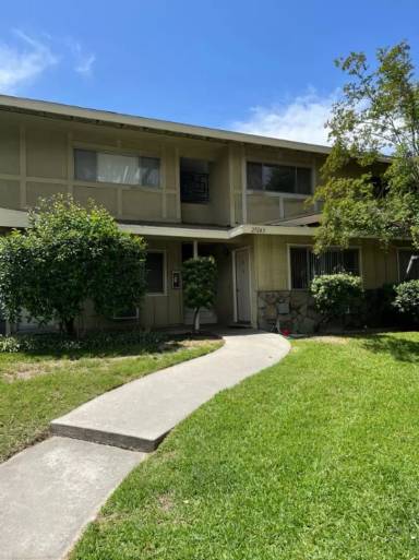 Main picture of 25243 Shepardson Dr