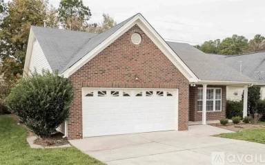 Main picture of 323 Millet Dr