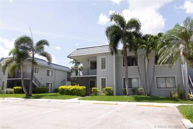 Main picture of 16511 Blatt Blvd