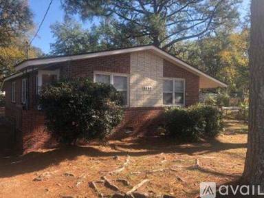Main picture of 4400 Bon Aire Blvd