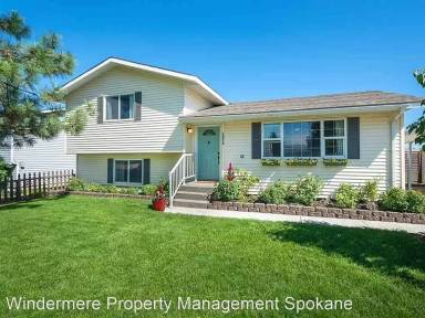 Main picture of 16518 W Laurel Dr