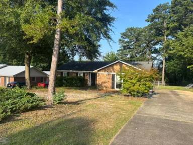 Main picture of 6381 Billings Rd