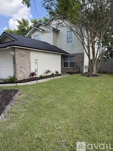 Main picture of 3839 Union Pacific Dr E
