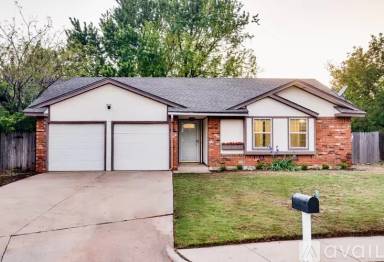 Main picture of 809 Teal Pl