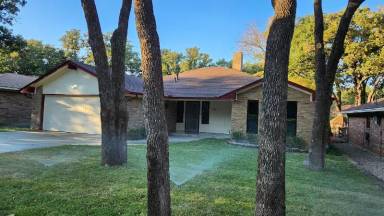 Main picture of 4005 Double Tree Trl