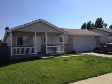 Main picture of 360 E Hawthorne St