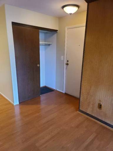 Main picture of 572 Somerset Ln