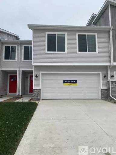 Main picture of 9762 Heightsview Dr