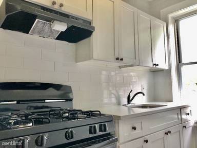 Main picture of 425 Cherry St