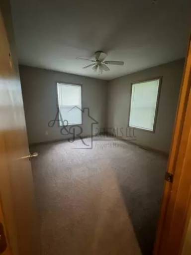 Main picture of 708 East Monroe Street - B