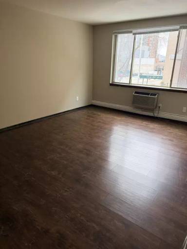 Main picture of 1007 N Marshall St