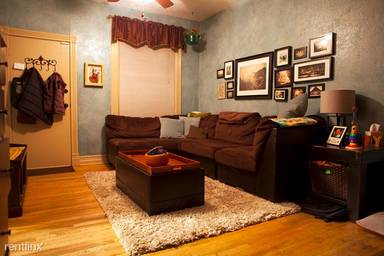 Main picture of 825 Elati St
