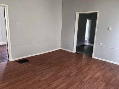 Main picture of 1344 1st Ave