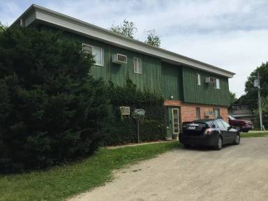 Main picture of 425 Western Ave