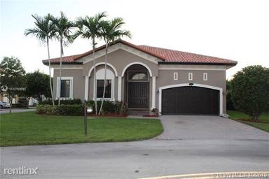 Main picture of 7563 SW 188th Ter