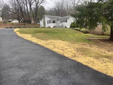 Main picture of 1232 N Ridge Rd