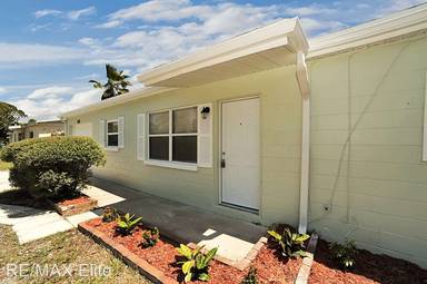 Main picture of 1410 N Fiske Blvd