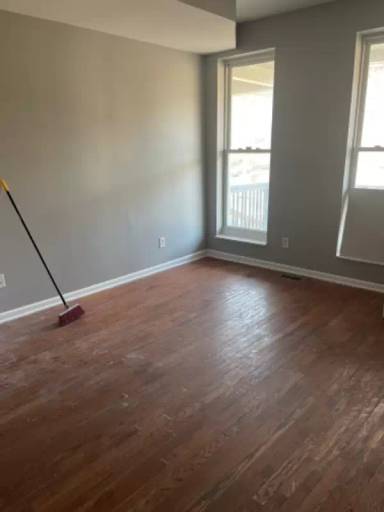 Main picture of 2429 W North Ave