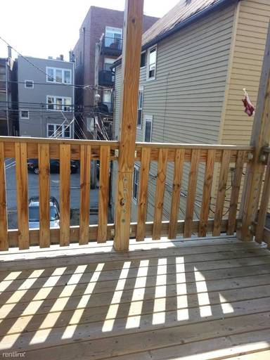 Main picture of 3349 N Kenmore Ave