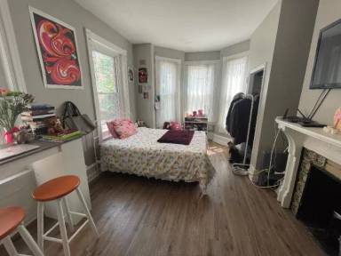Main picture of 4124 Chester Ave