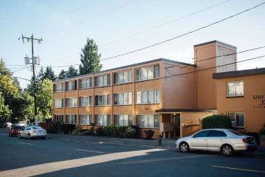 Main picture of 5226 22nd Ave NE