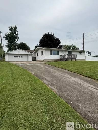 Main picture of 512 W South St