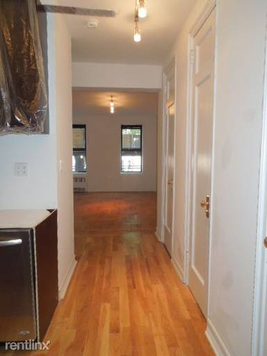 Main picture of 97 Brooklyn Ave