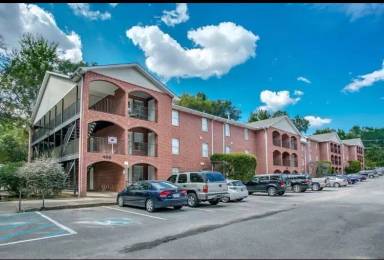 Main picture of Emory Woods Condo