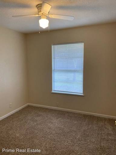 Main picture of 806 Drexel Dr