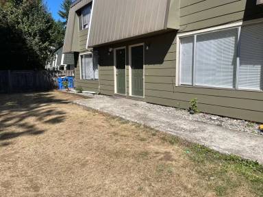 Main picture of 14616 SE 1st St