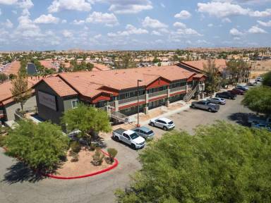 Main picture of 580 Mesa Blvd