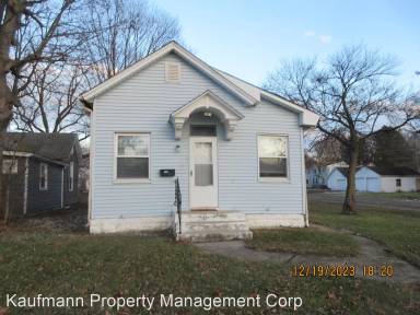 Main picture of 302 Mechanic St