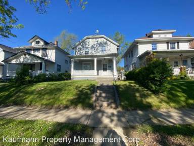 Main picture of 3222 Hoagland Ave