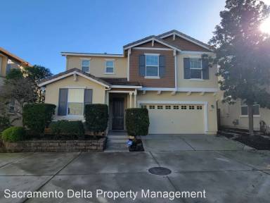 Main picture of 131 Caravaggio Cir