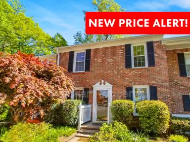 Main picture of 106 E Bay Ct