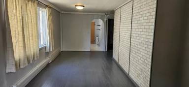 Main picture of 215 7th St S