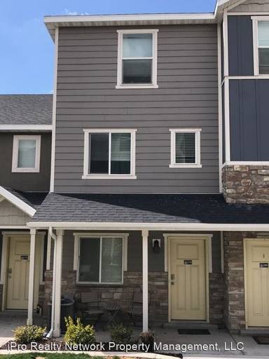 Main picture of Edgewater at Geneva