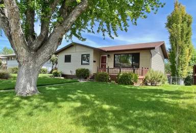 Main picture of 713 52nd St S