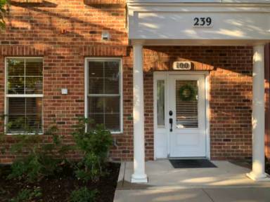 Main picture of 239 E Fountain Blvd