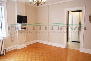 Main picture of 21 Beacon Condominium