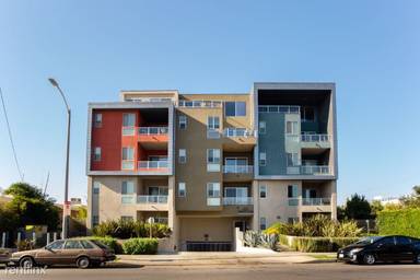 Main picture of 4211 Redwood Ave