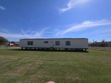 Main picture of 132 Raoul Ln