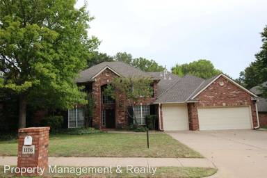 Main picture of 1116 Fox Lake Ln