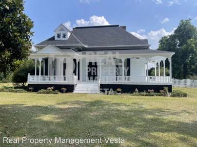 Main picture of 2750 Walden Rd
